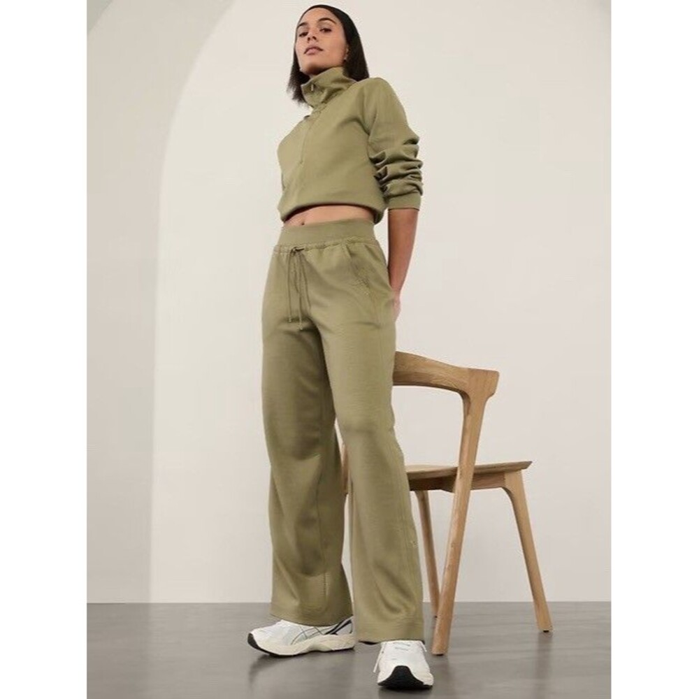 Athleta Olive Green Wide Leg Jogger Pants XL Drawstring Zip Pockets